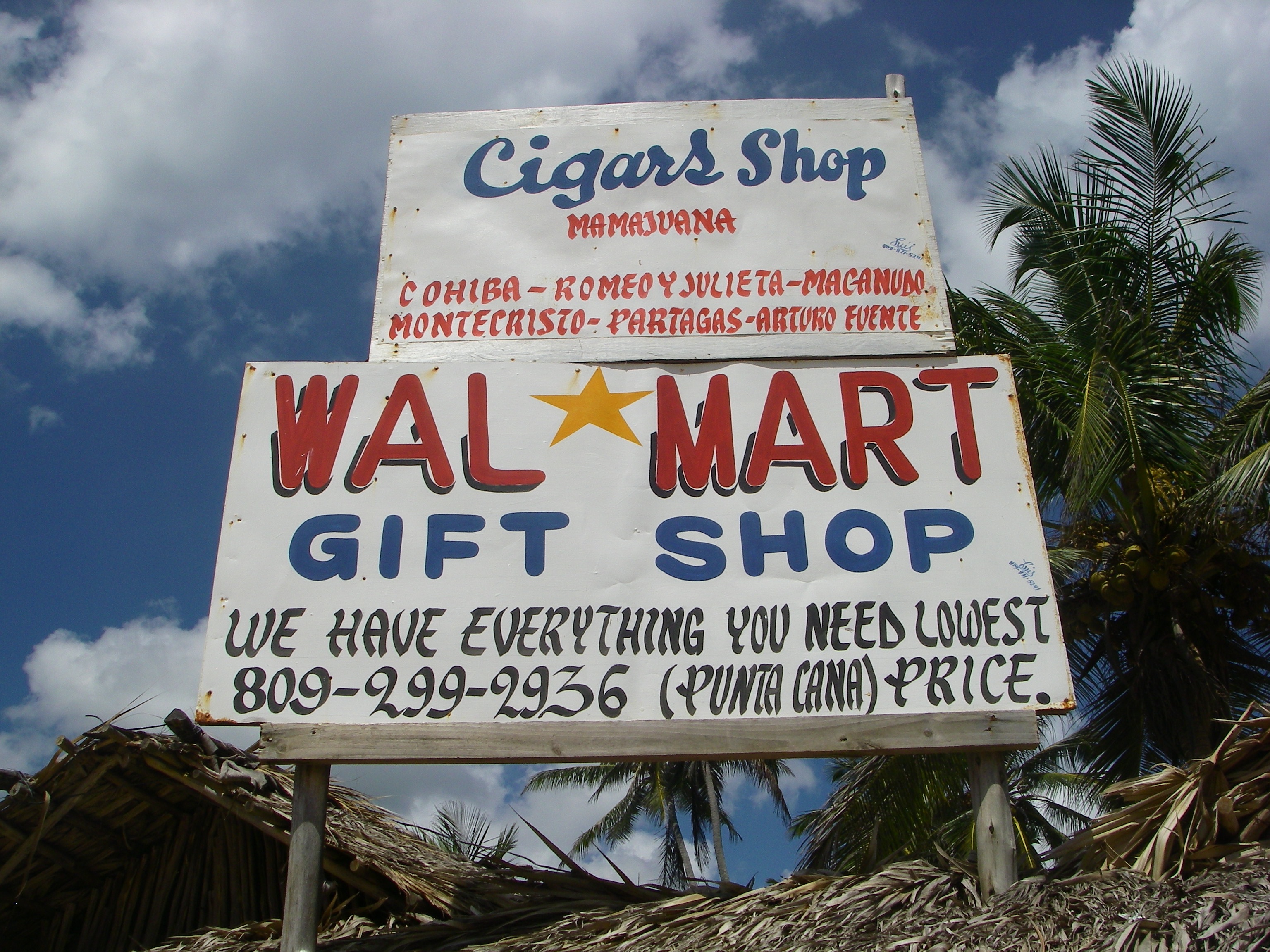 The Big Box Stores of the Dominican Republic